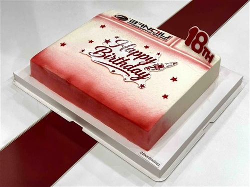 🎂 ¡18 años de BANQIU!